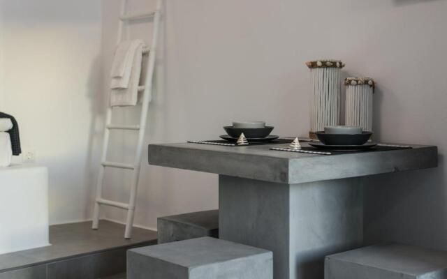 Peter's Sea and Sαnd Residence