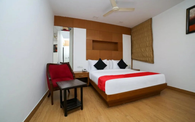 Hotel Tushar Elegant by OYO Rooms