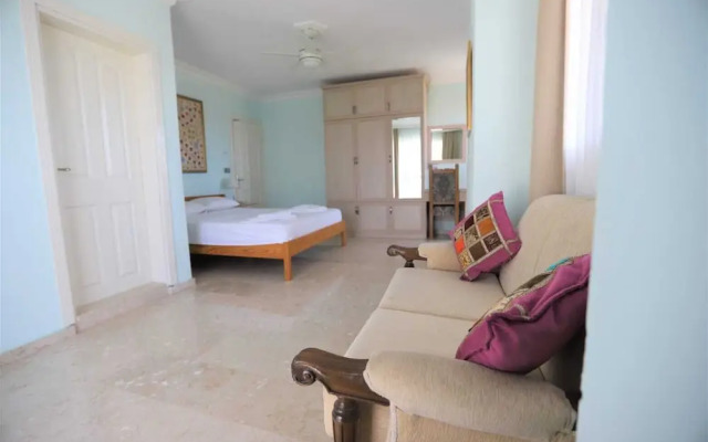 Villa Ruya,with Swimming Pool & Stunning sea Views