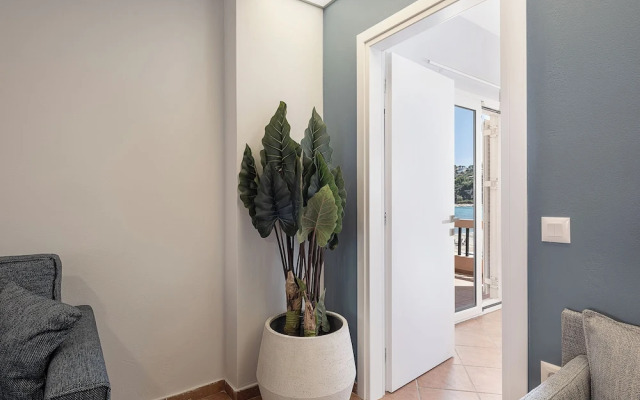 Elena SeaFront Luxury Apartments