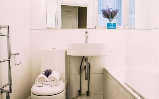 Cosy Finborough Road Gem - DNS