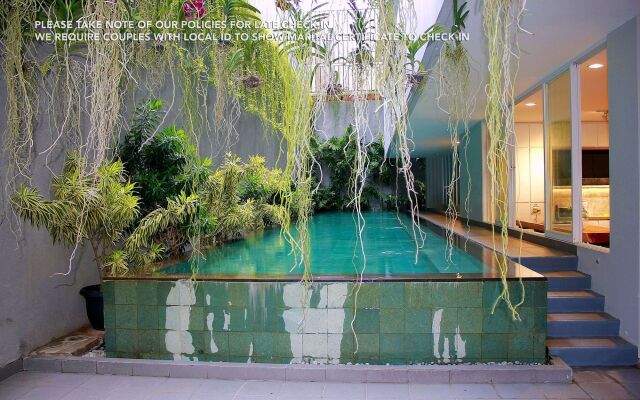 ZEN Rooms Patra Kuningan Syariah