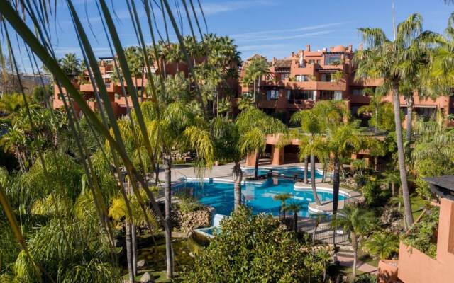 La Alzambra Duplex Penthouse Sea Views
