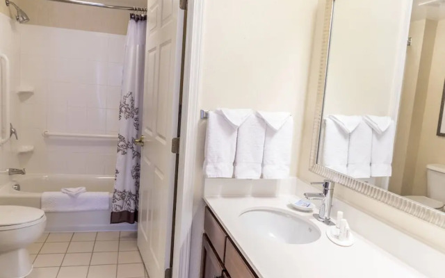 Residence Inn Holland