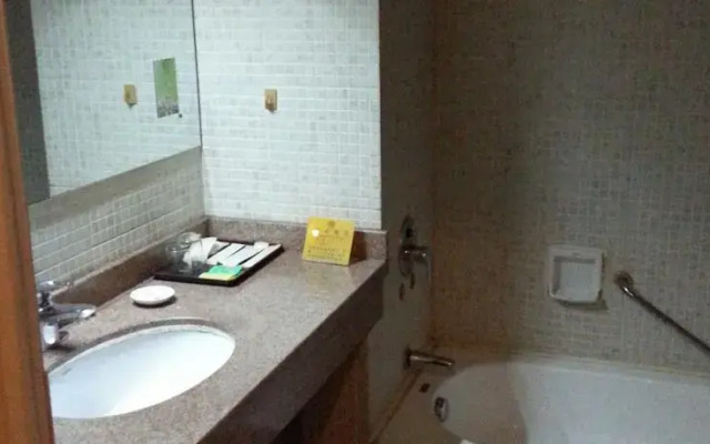 Ying Shan Hong Hotel