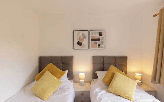 The Dormers - Amazing Views & Space