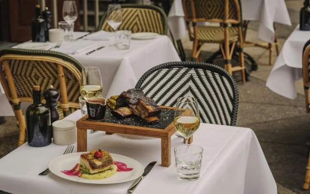 LUME Boutique Hotel, Autograph Collection