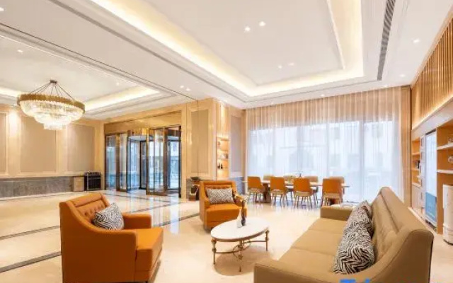 Vienna Hotel (Erdao Baihe Town Branch)