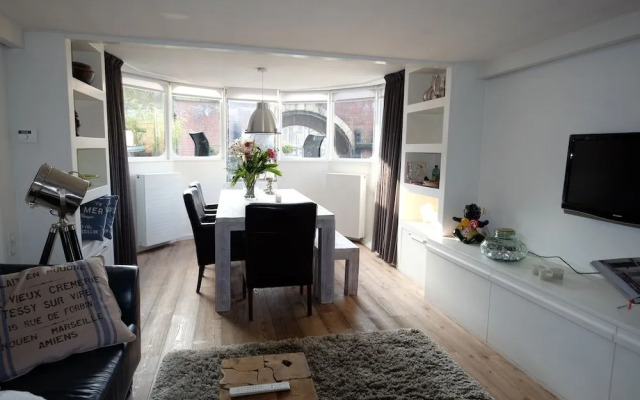 Houseboat Prinsheerlijk