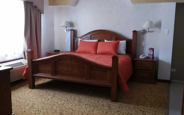 Hotel El Cason and Suites