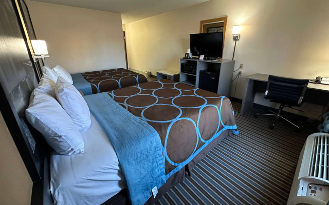 Super 8 by Wyndham Columbia Clark Lane