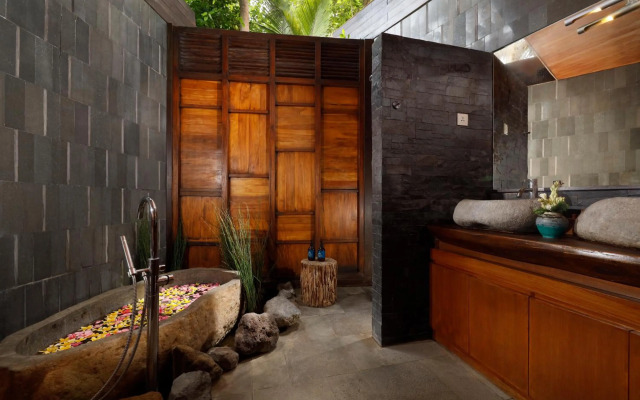 The Cove Bali by Nakula