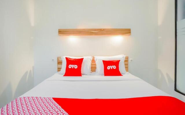 90319 Angler Guest House Malang