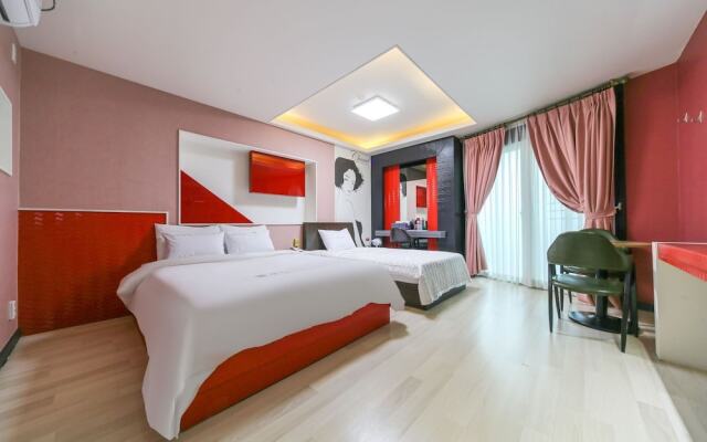 Gumi Geumosan Motel