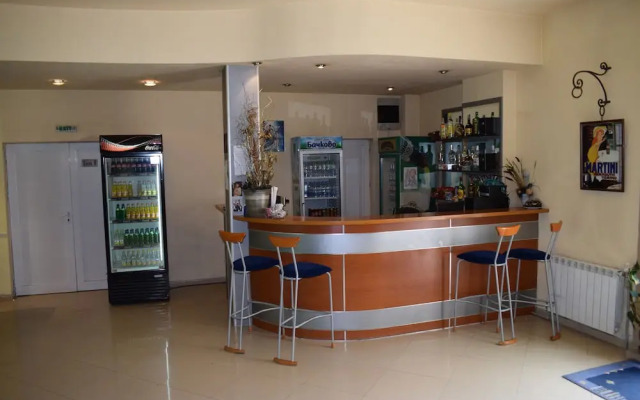 Balneo Hotel Druzhba 1