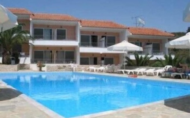 Phaistos Hotel