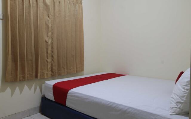 RedDoorz near Ciputra World Kuningan 3