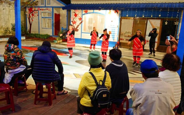 Lifu Garden Inn