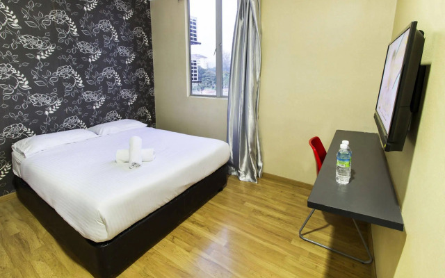 Smile Hotel Selayang Point