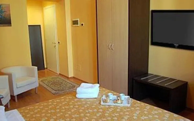 Room4You BB
