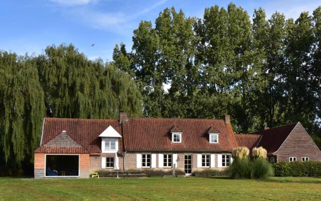 Attractive Holiday Home in Saint-Omer with Wellness Centre