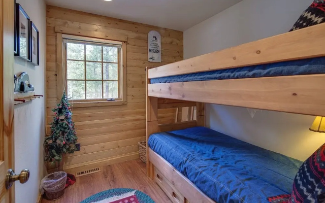 Diamond Peak 2 3 Bedroom Home