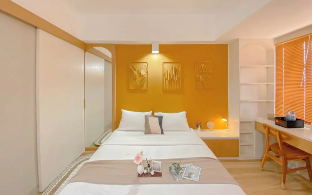 Good Studio Apartment LRT City Jatibening