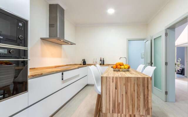 House - 3 Bedrooms with Pool and WiFi - 107616