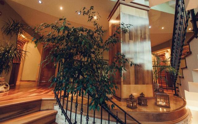 Denisa Boutique