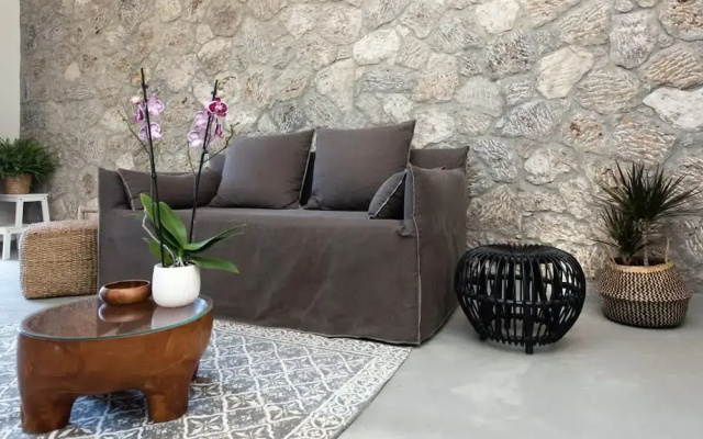 Iliopetra House 1 - Corfu Poolside Retreat