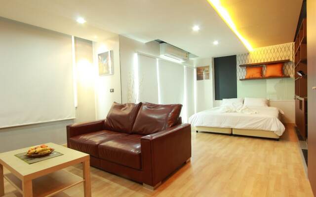 Big Tree Residence Suvarnabhumi
