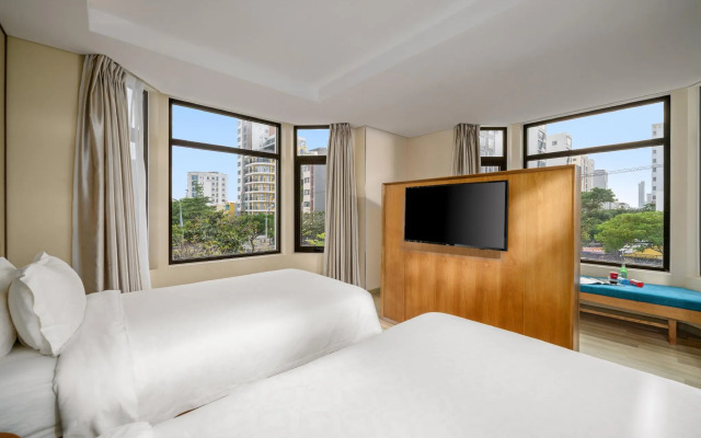 Brilliant Majestic Hotel