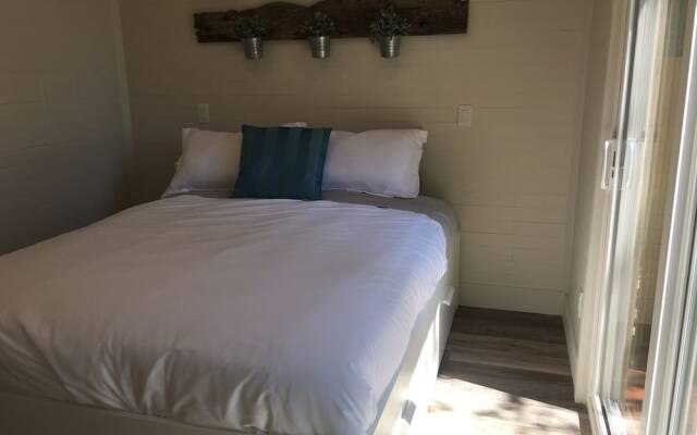 Watermark Waterfront Cottages