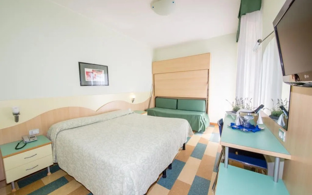 Hotel Nember