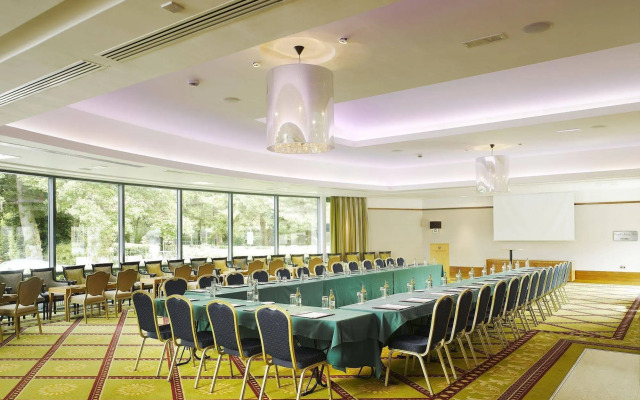 Ballymascanlon Hotel and Golf Resort