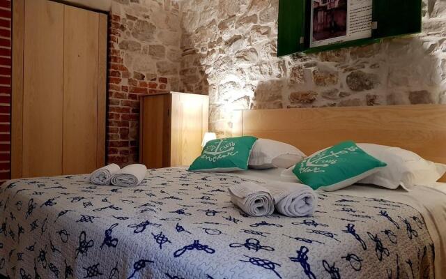 Villa Nautica Stone House