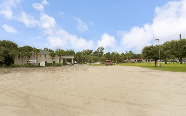 Travelodge Suites MacClenny