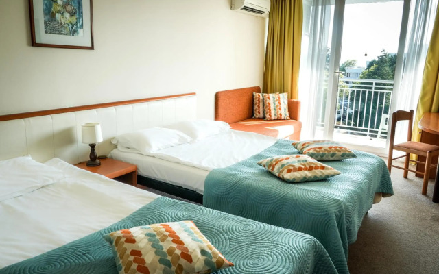 Hotel Laguna Garden