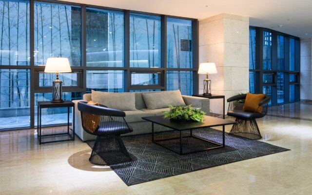 CO-OP City Hotel Harborview