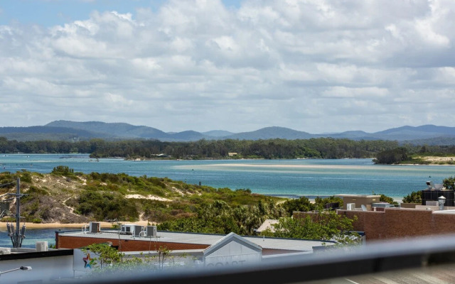 Astina Suites Forster