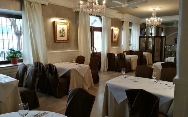 Hotel Restaurante Montserrat