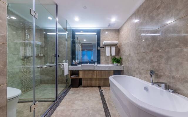 Days Hotel by Wyndham Chongqing Keyuan