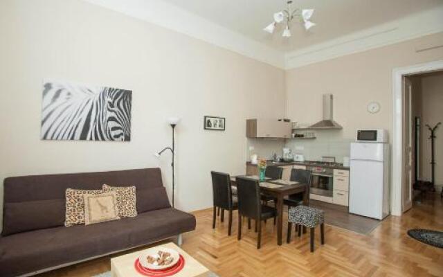 Mentha Apartments