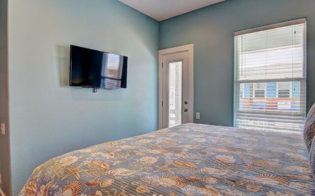 Feelin' Nauti - Four Bedroom Townhome