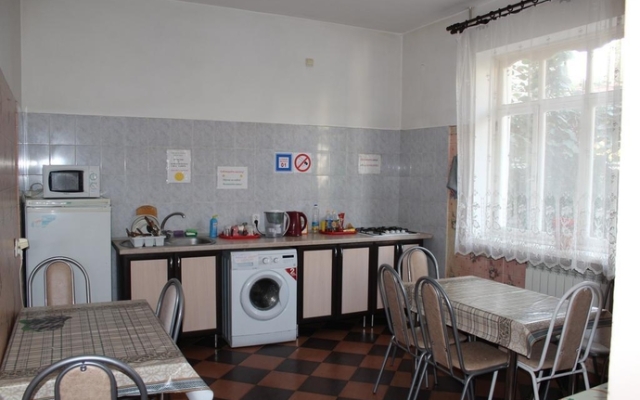 Guest House on Prosveshcheniya 36A