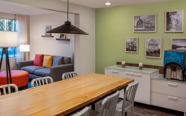 WoodSpring Suites Washington DC East Arena Drive