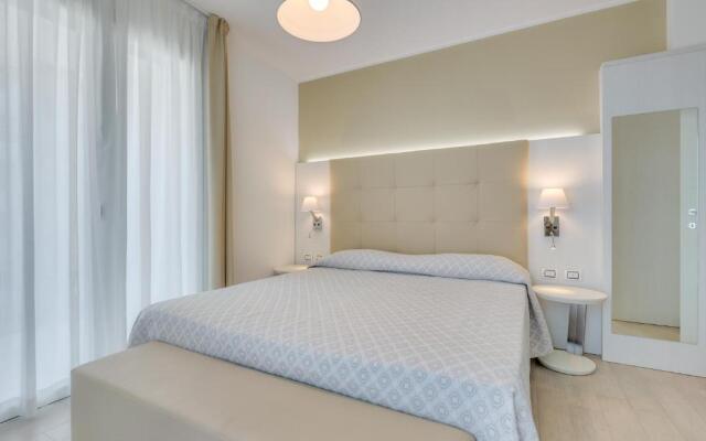 Apartaments Suites Ambassador