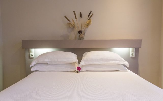 Palms and Spas Boutique Apartments