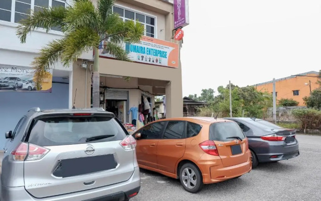 Oyo 90180 Gemilang Hotel Kerteh