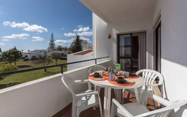 Fish House Flat With Pool